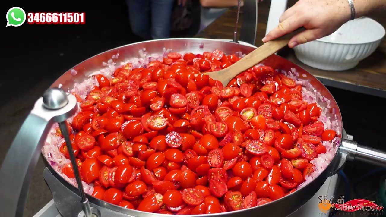Tanti kg di pasta e pizze per una notte di colori e magia....