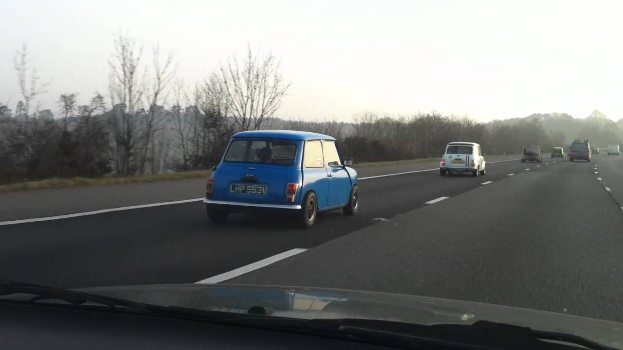 Mini Race - Bournemouth Mini Club Hacking down M27