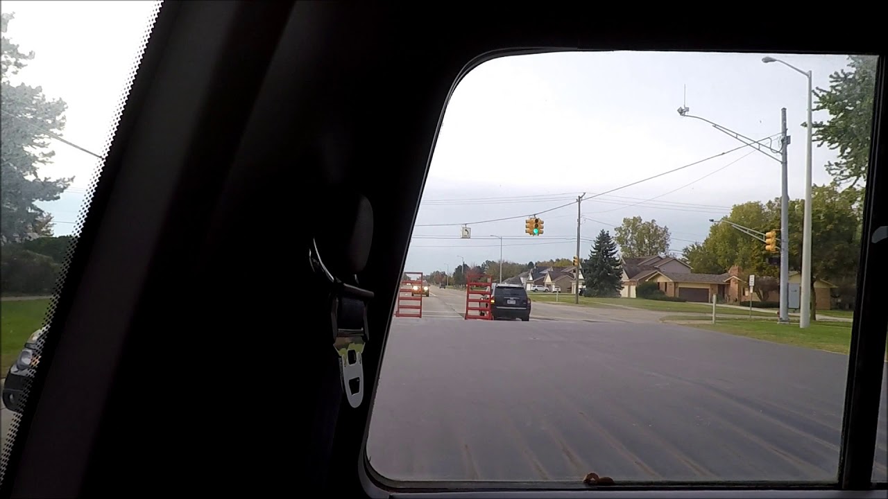 94 F150 300 I6 Towing 3,500lb skidsteer trailer