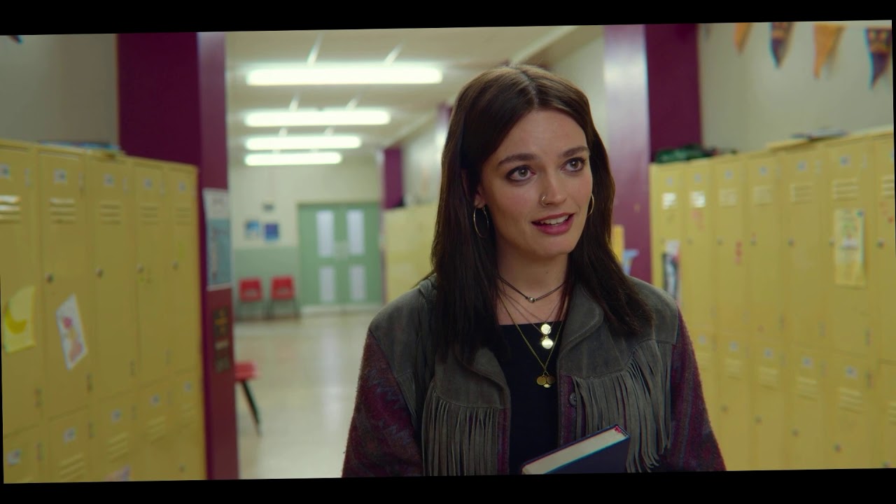 Sex Education Season 2: Otis gift for Maeve