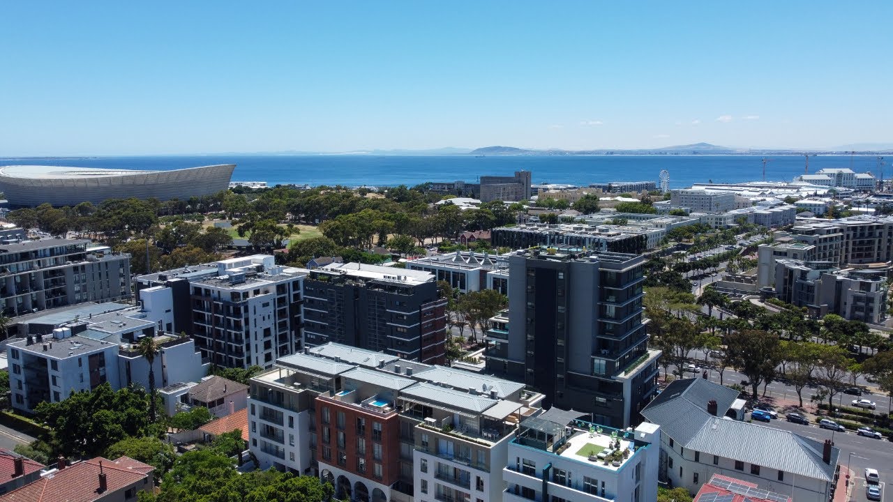 Duplex Penthouse for Sale in Green Point | Sotheby's International Realty