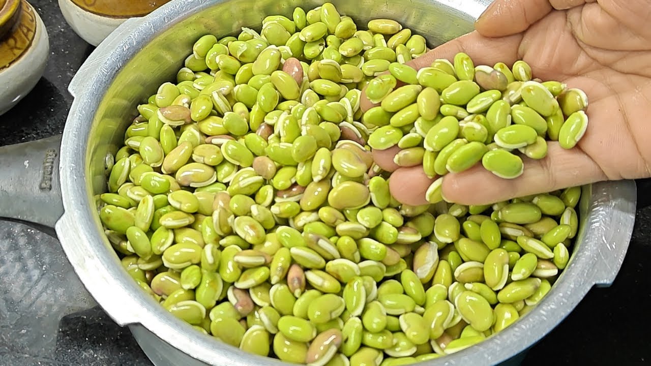 ಬಾಯಲ್ಲಿ ನೀರೂರಿಸುವ ಅವರೇಕಾಳು👉ಯಾವತ್ತು ತಿಂದಿರದ ಹೊಸ ಬ್ರೇಕ್ ಫಾಸ್ಟ್👌ನೀವೆಲ್ಲೂ ನೋಡಿಲ್ಲ ತಿಂದಿಲ್ಲ Hasan Recipe