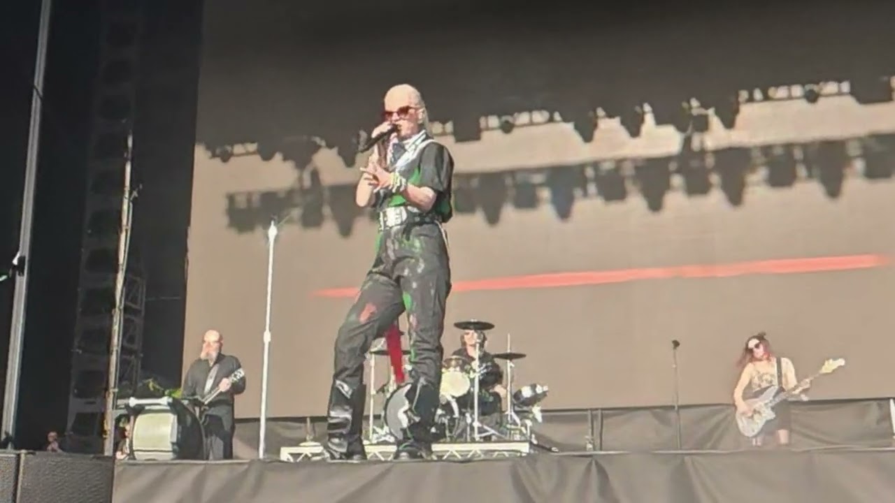 Garbage | Full Set | Good Things Festival 2025 | Infamous Beach Ball Incident | Melbourne | AU