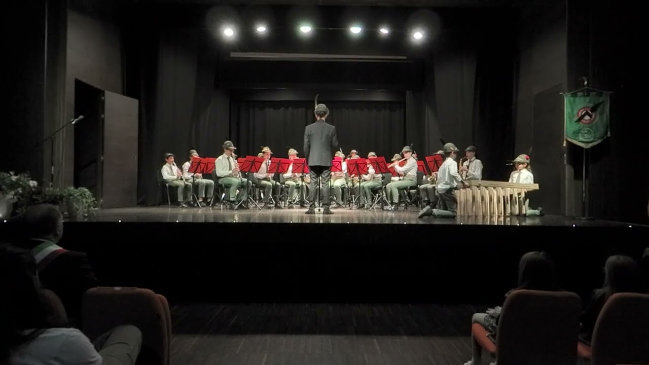 Fanfara Giovanile sezionale - Inno degli Alpini