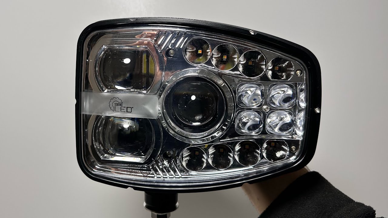 Lampa przednia led zespolona do traktora maszyny budowlanej i rolniczej światła przednie