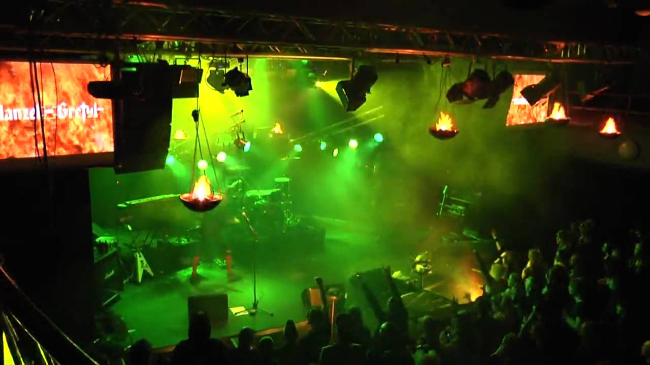 Hanzel Und Gretyl - Kicks off @ the Graveyard Party in Helsinki