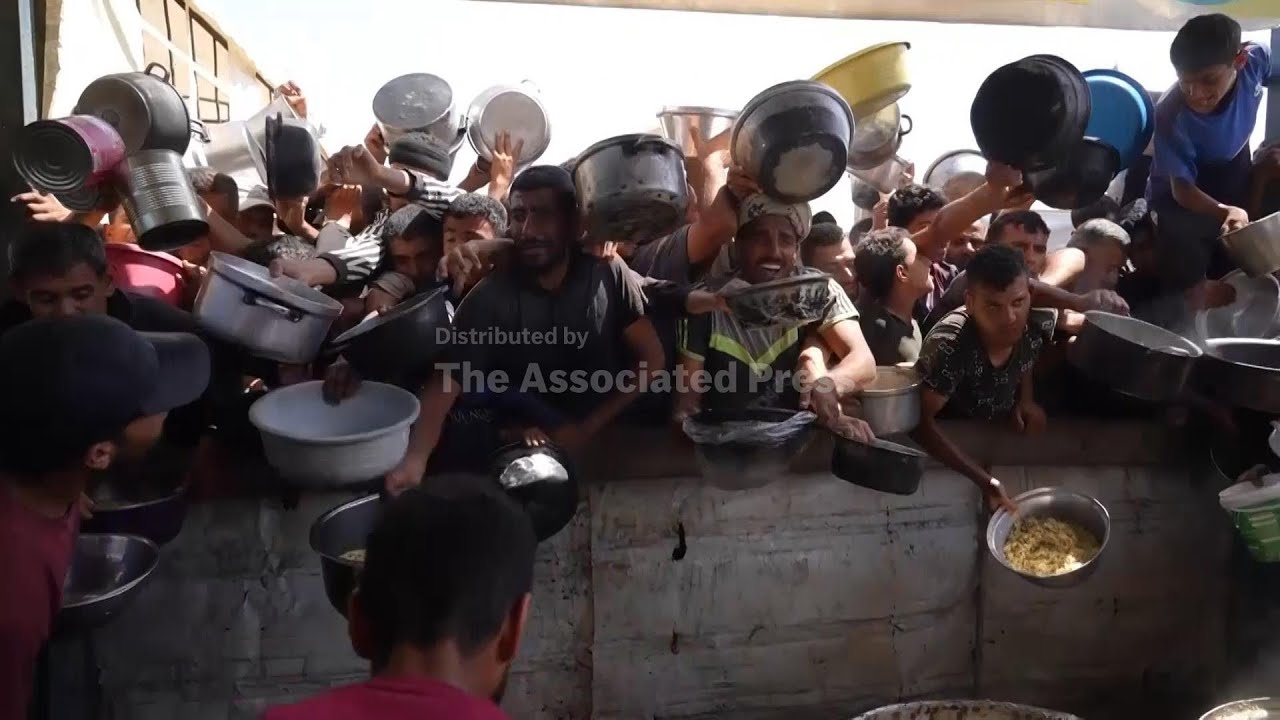 Food distribution in Gaza's Khan Younis amid severe shortages
