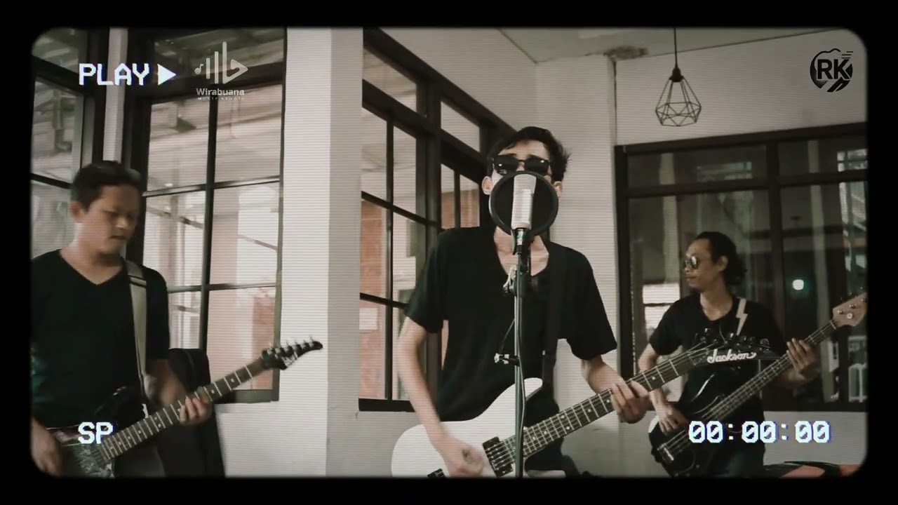 JALAN SENDIRI | ABSTRAK (OFFICAL MUSIC VIDEO)