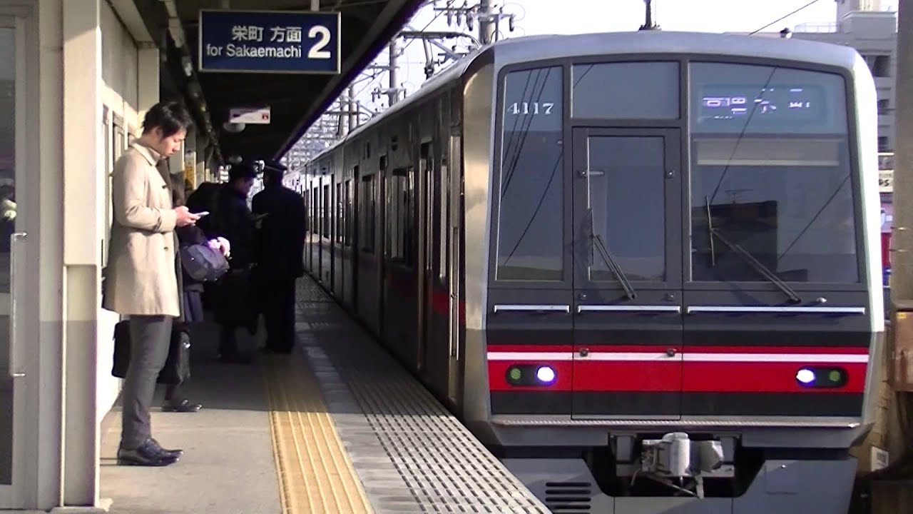 平日朝の名鉄大曽根駅　Meitetsu Ozone station