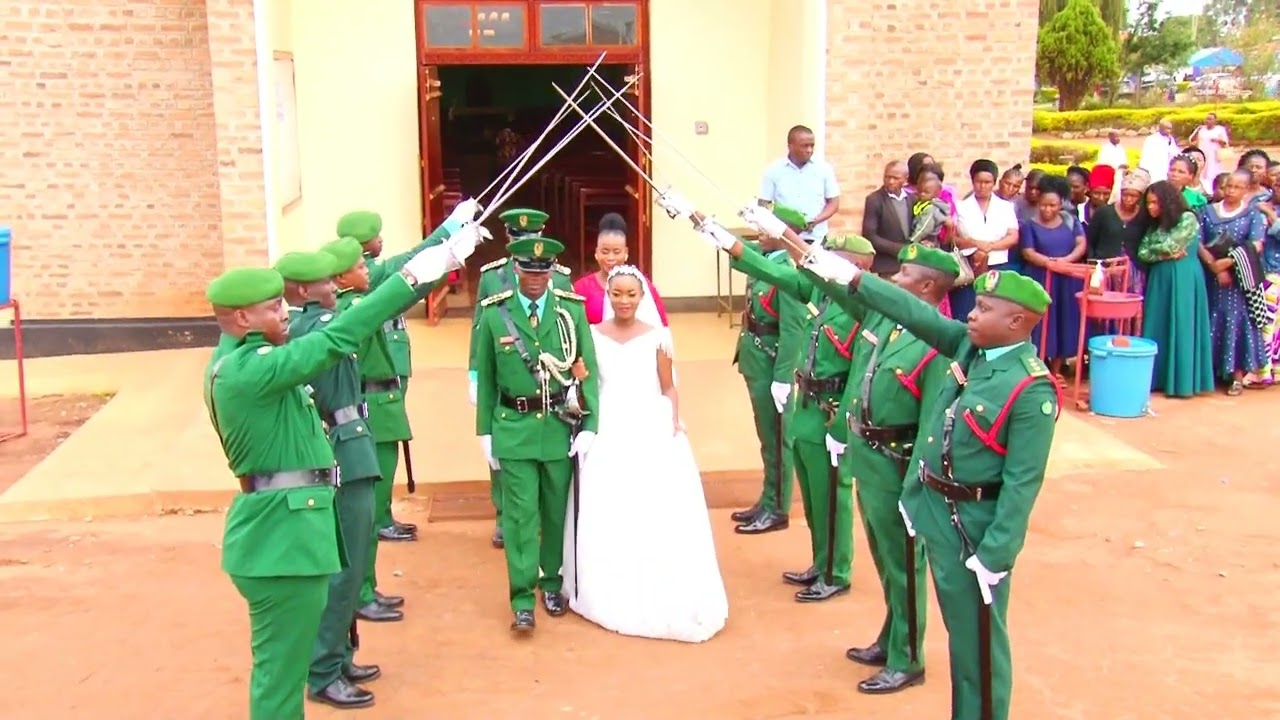 Militaly wedding (Harusi ya kijeshi ni bomba mno ukitazama hii hutakataa kuolewa na mwanajeshi)