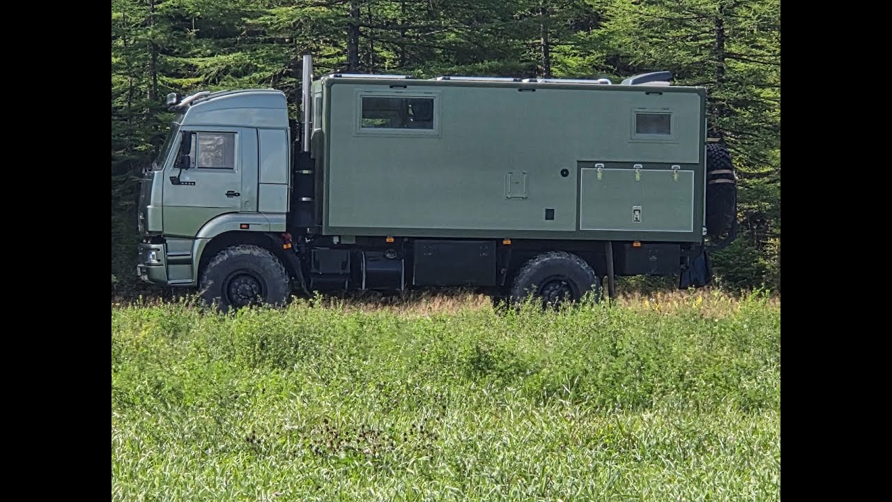 Вездеходный автодом КАМАЗ-43502