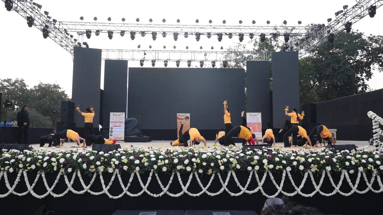 Female Advance Yoga Performance | Atha Yogshala | Yog | Yoga Performance | Rhythmic Yoga Performance