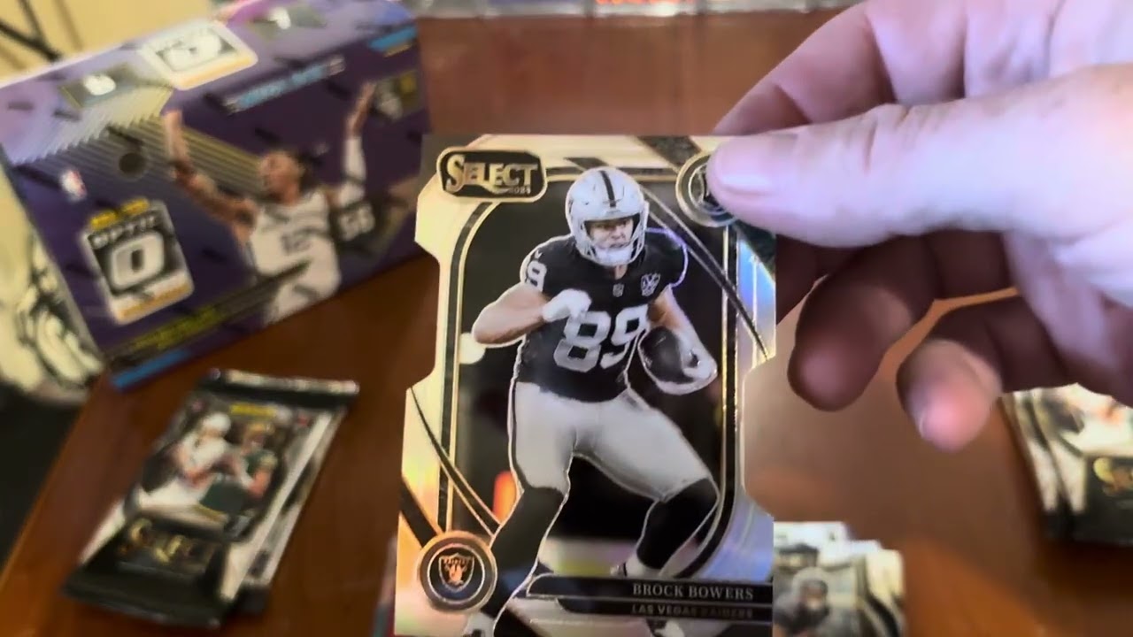 Select mega box 2024