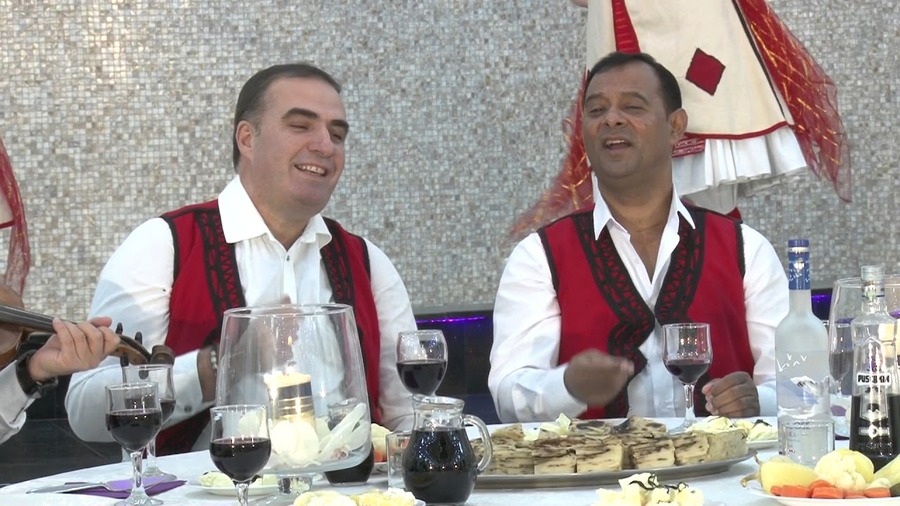 Sofra - Zeqir Kryeziu & Muhamet Sejdiu 3 - Programi i Vitit të Ri 2018