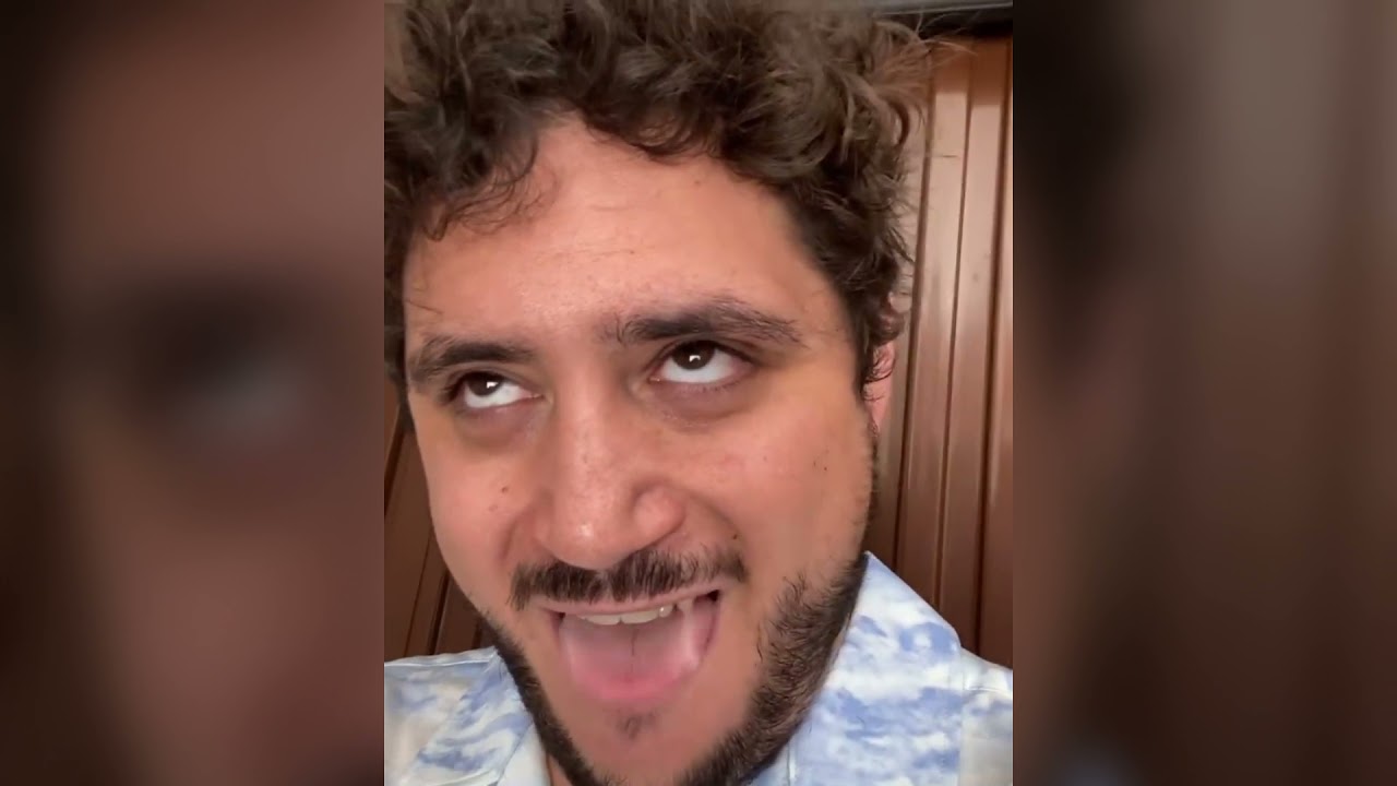 El pibito mayor que exagera con lo dificil que era la EVAU en su época