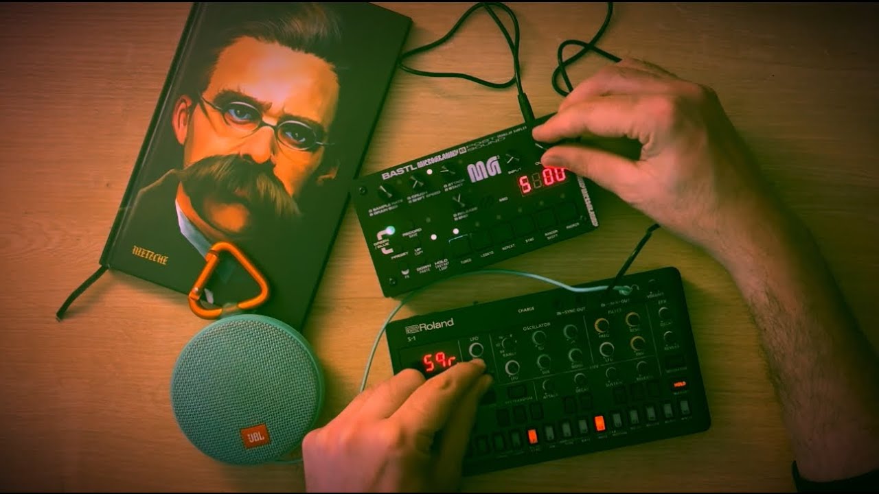 Zarathustra Dark Ambient Drone Synth Jam w/ Roland S-1 / Bastl Microgranny Monolith / JBL Clip2