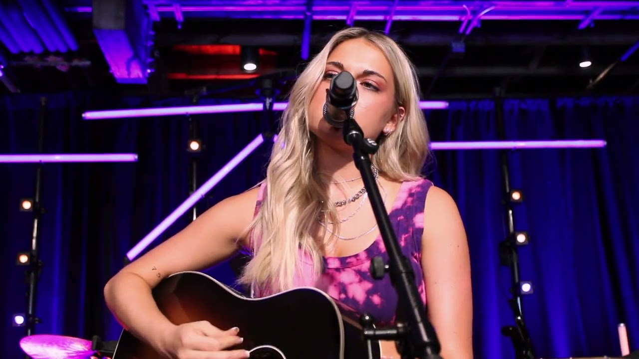 Chameleon by Alana Springsteen (Live Acoustic) CMA FEST 2023