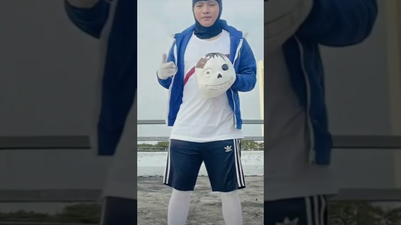Show mặt Mix sans