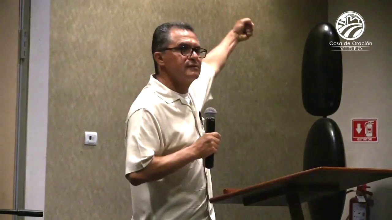 Chuy García - Alégrate con la mujer de tu juventud