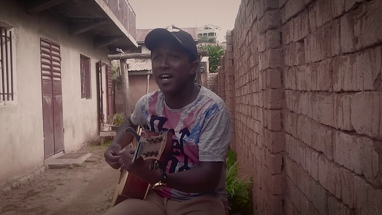ZIKO - Viavy tsara -