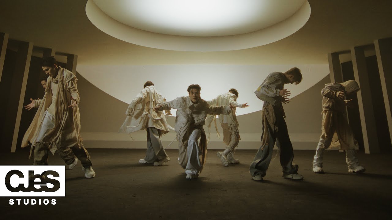 WHIB(휘브) 'ROCK THE NATION' Performance Video