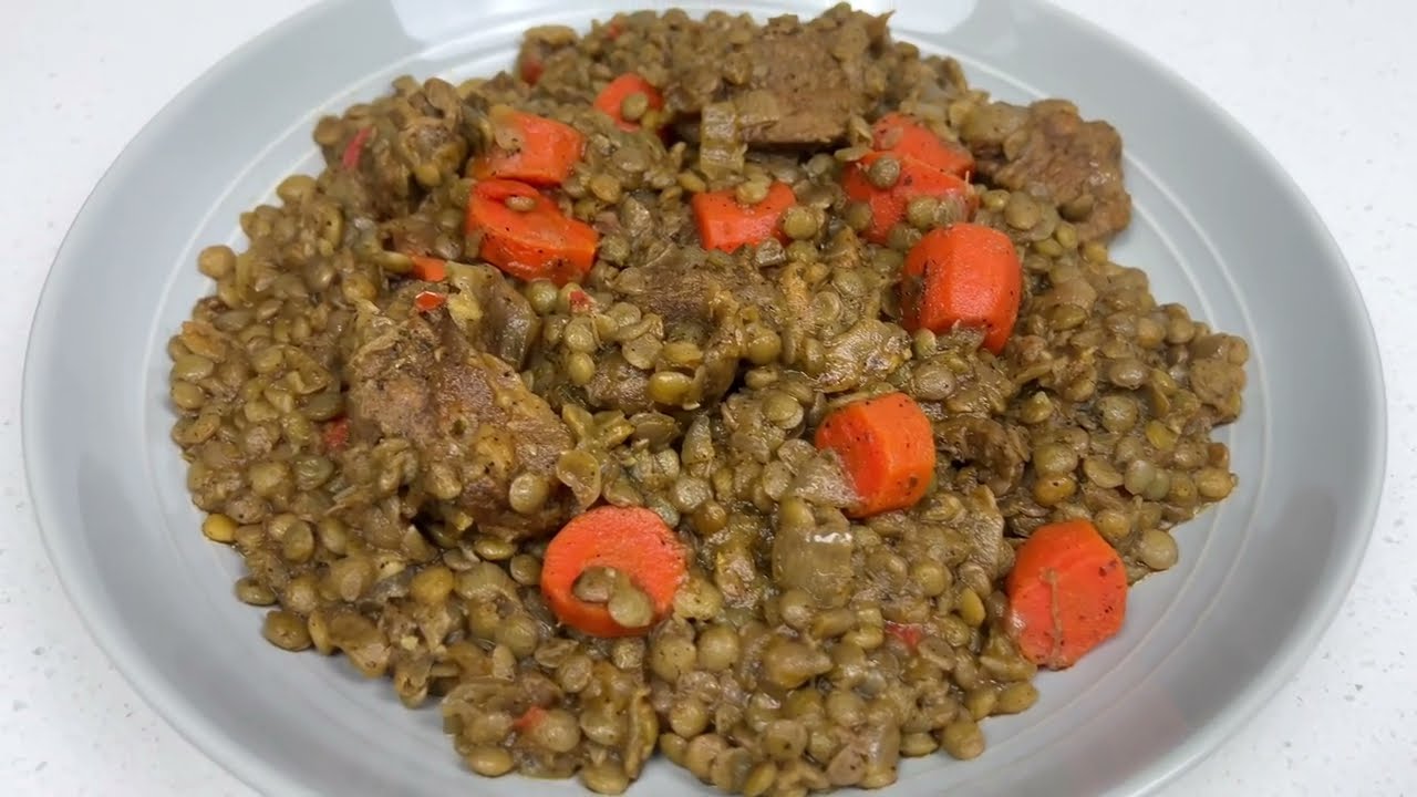 Hearty Lentil Stew with Tender Meat – Easy Comfort Food!