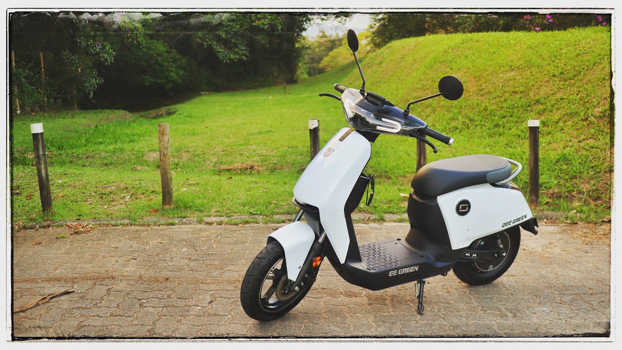 Scooter Elétrica Super Soco CU Vespa X BeeGreen Video Review