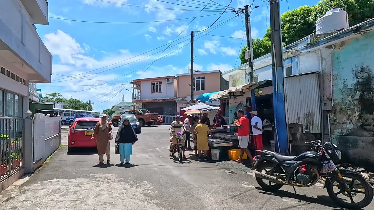 Walking tour in Mahebourg Village 🇲🇺