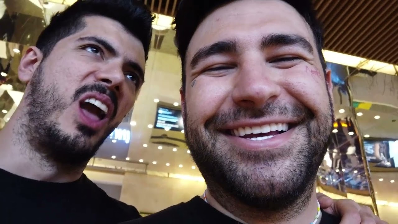 با آریا کیوکزر و فرشاد سایلنت رفتیم خرید🤣
