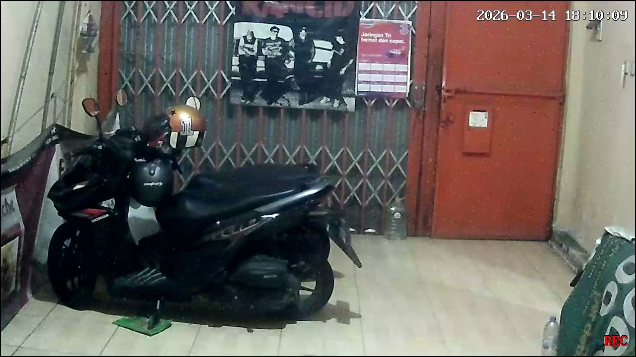 C 14326 Krisdis Pulang Takjilan 