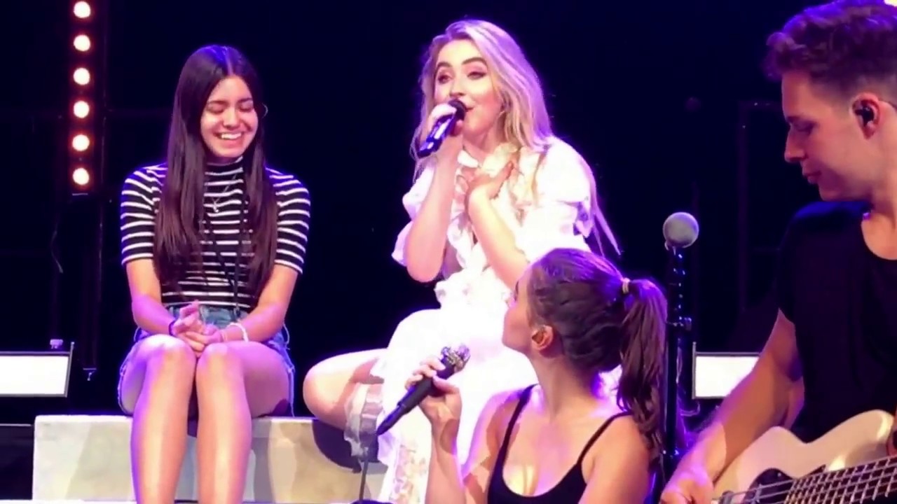 Sabrina Carpenter - Can't Blame a Girl for Trying (De-Tour - Comerica Theatre, Phoenix)