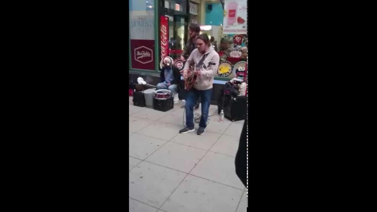 Fantastic street musicians somewhere in Chicago.