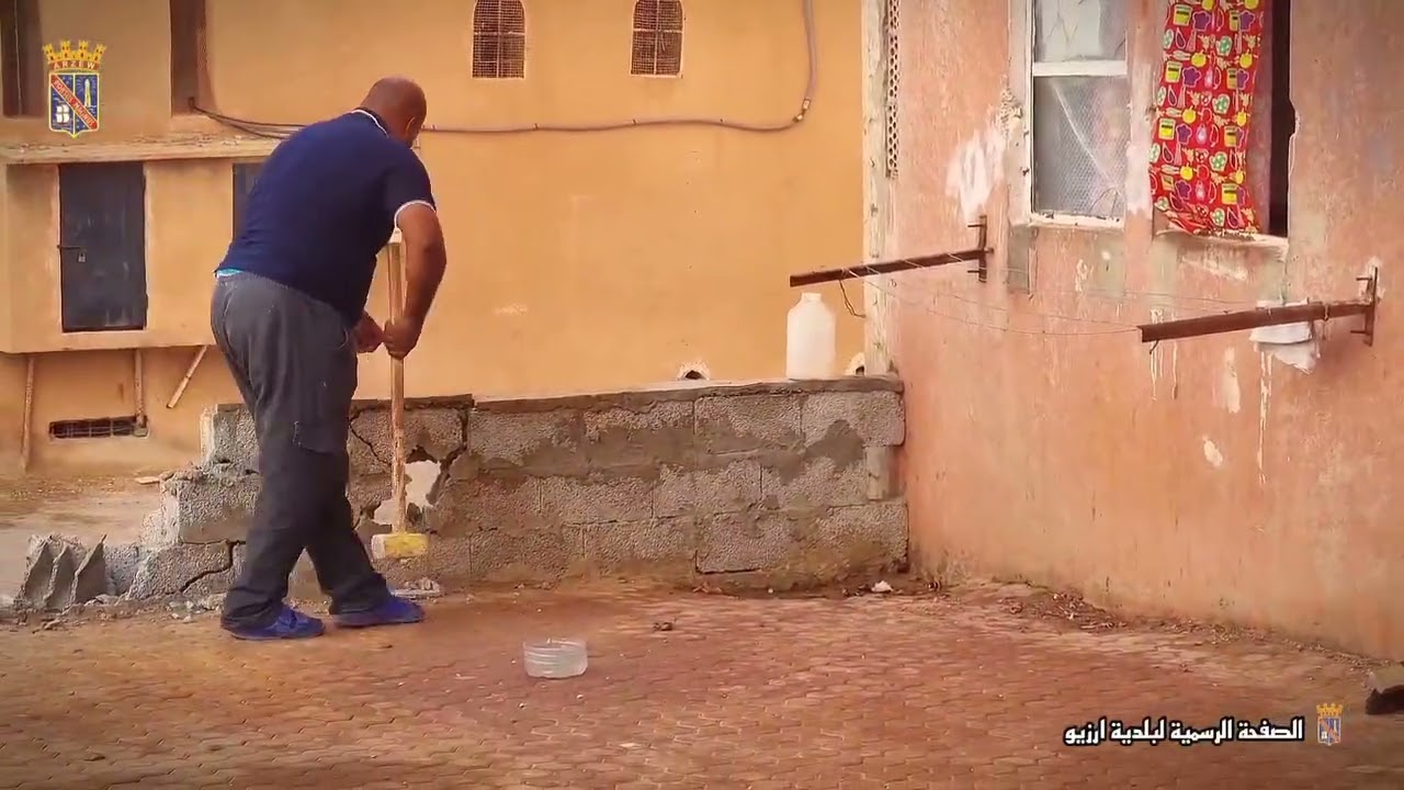 هدم توسعات فوضوية ، بلدية ارزيو 