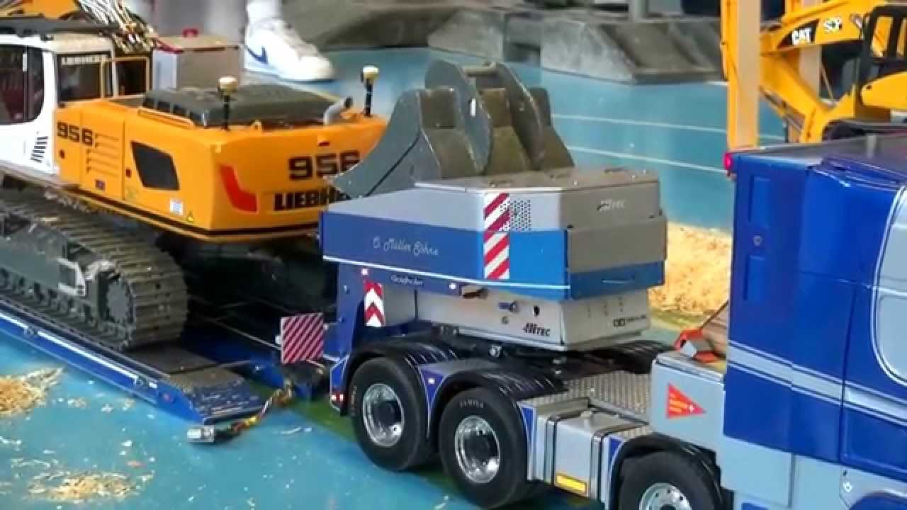 BEST OF RC HEAVY EXCAVATOR TRANSPORT PREMACON LIEBHERR 956
