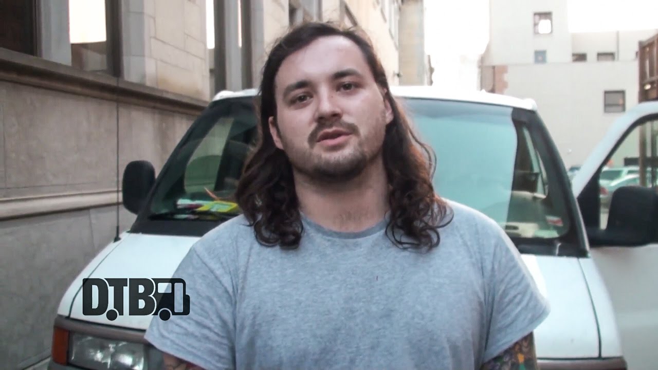 The Browning - BUS INVADERS Ep. 821
