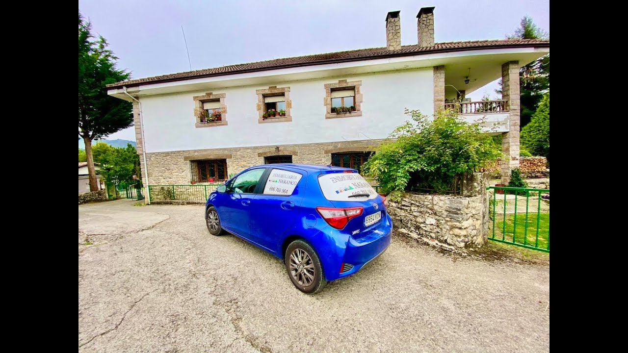 Chalet y Parcela en Mestas de Con