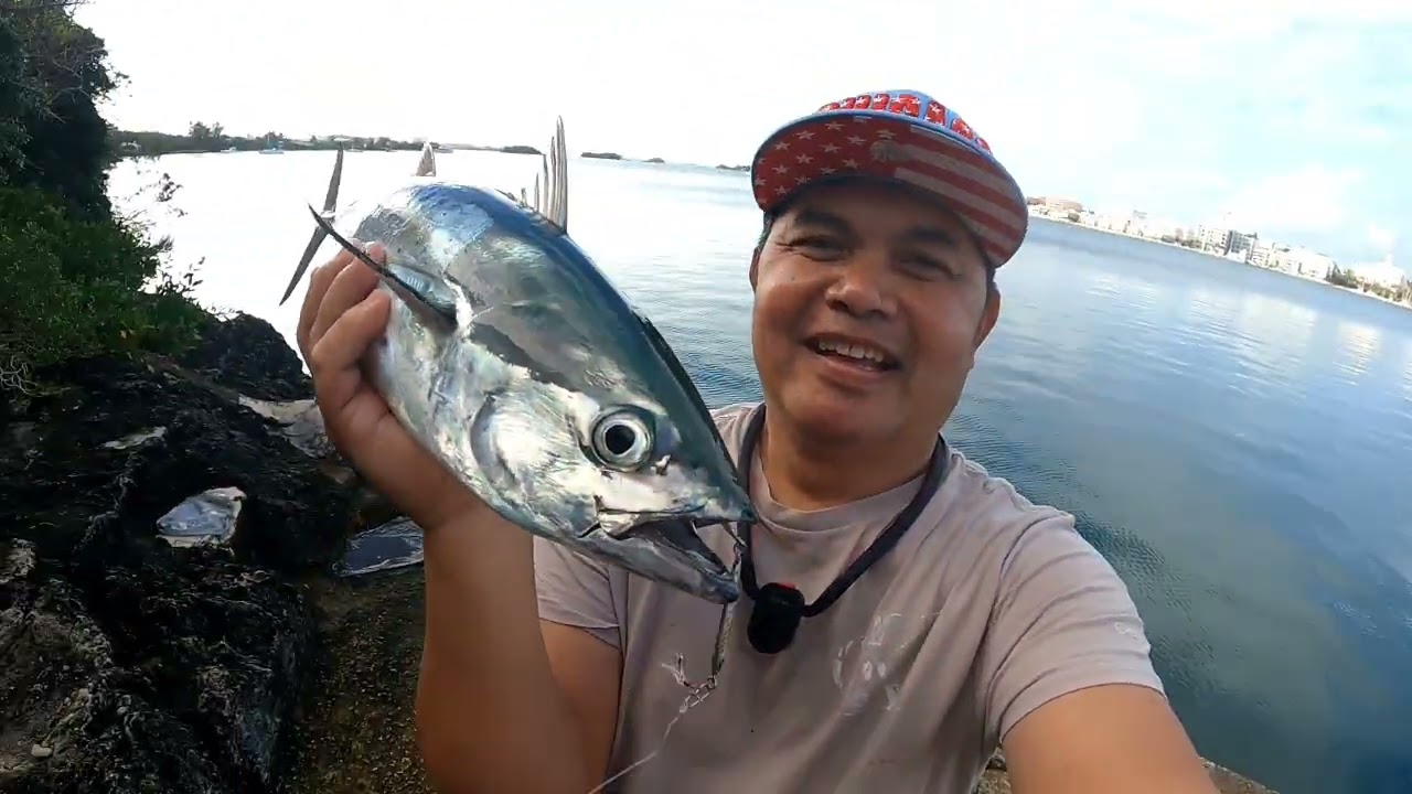 Another malaking Tulingan!! #seafood #fish #beach #kuyafonsvlogfishing