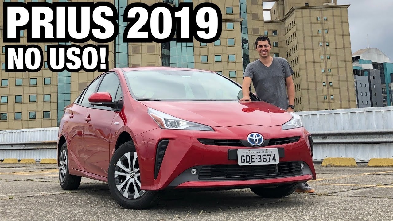 TOYOTA PRIUS É MELHOR QUE O COROLLA 2020 - Falando de Carros