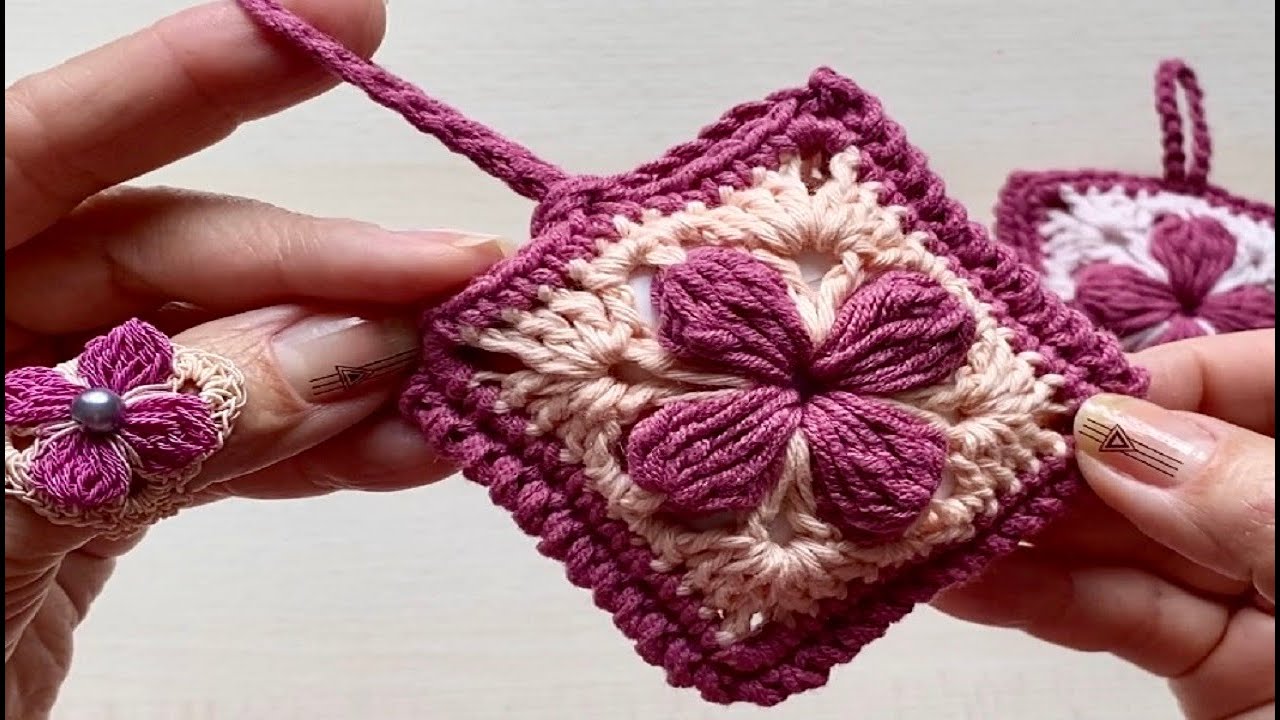 BOLSITA CROCHET DE GRANNY SQUARE  PARA AIRPODS