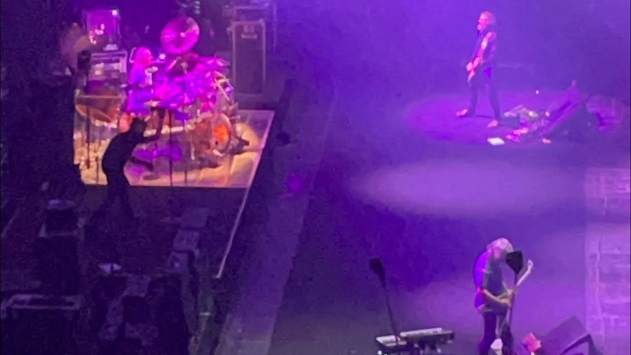 Tool - Invincible Live in Movistar Arena Santiago Chile 2025 4K