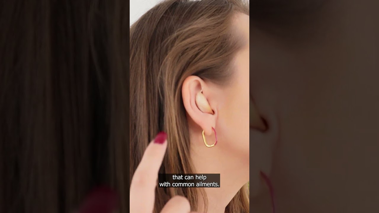 Put a clove of garlic in your ear before going to bed and you will be surprised by the effect!