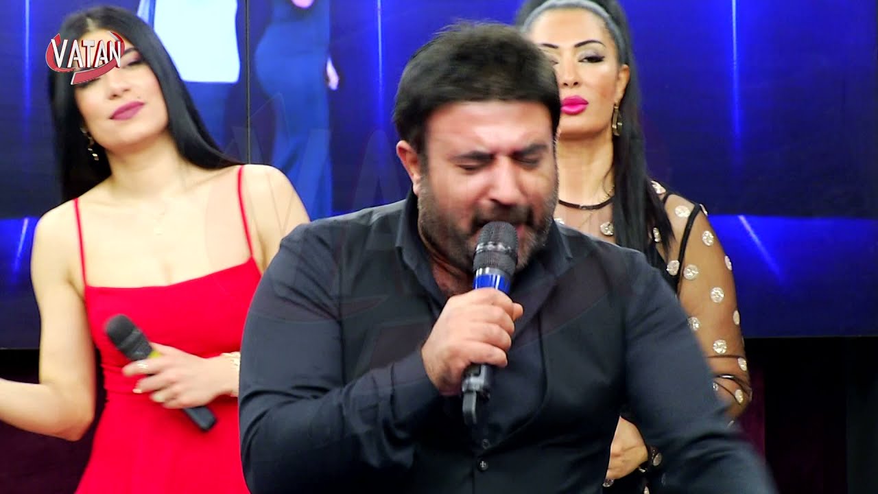 Halay Zamanı Vatan Tv Ekranlarında Uğur Karakuş Coşturuyor ( Aslı&Erdal Show Canlı Yayınından )