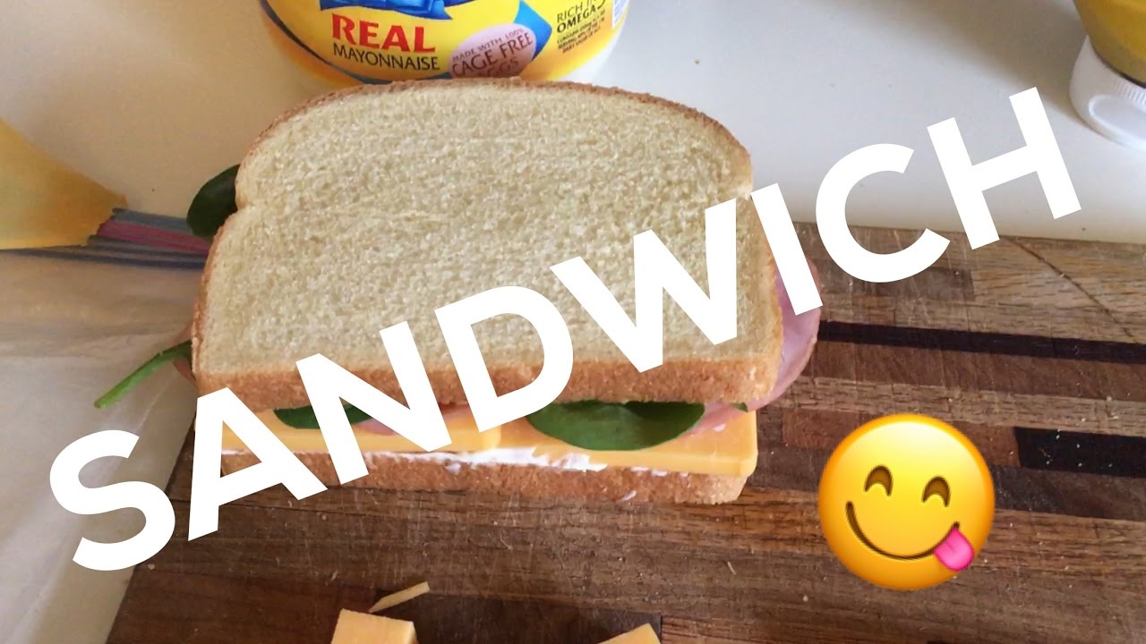Makin a Sammich