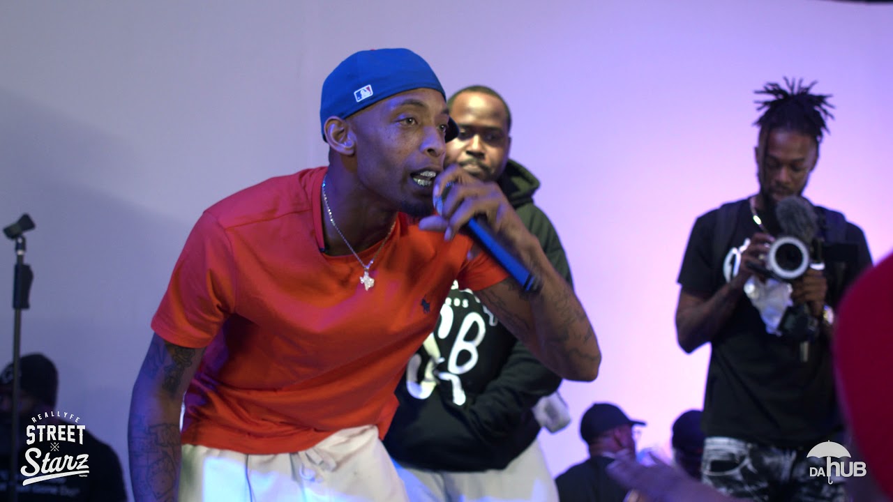 Wacotron performs Cut Me Up single produced by Southside | #DaHubLive
