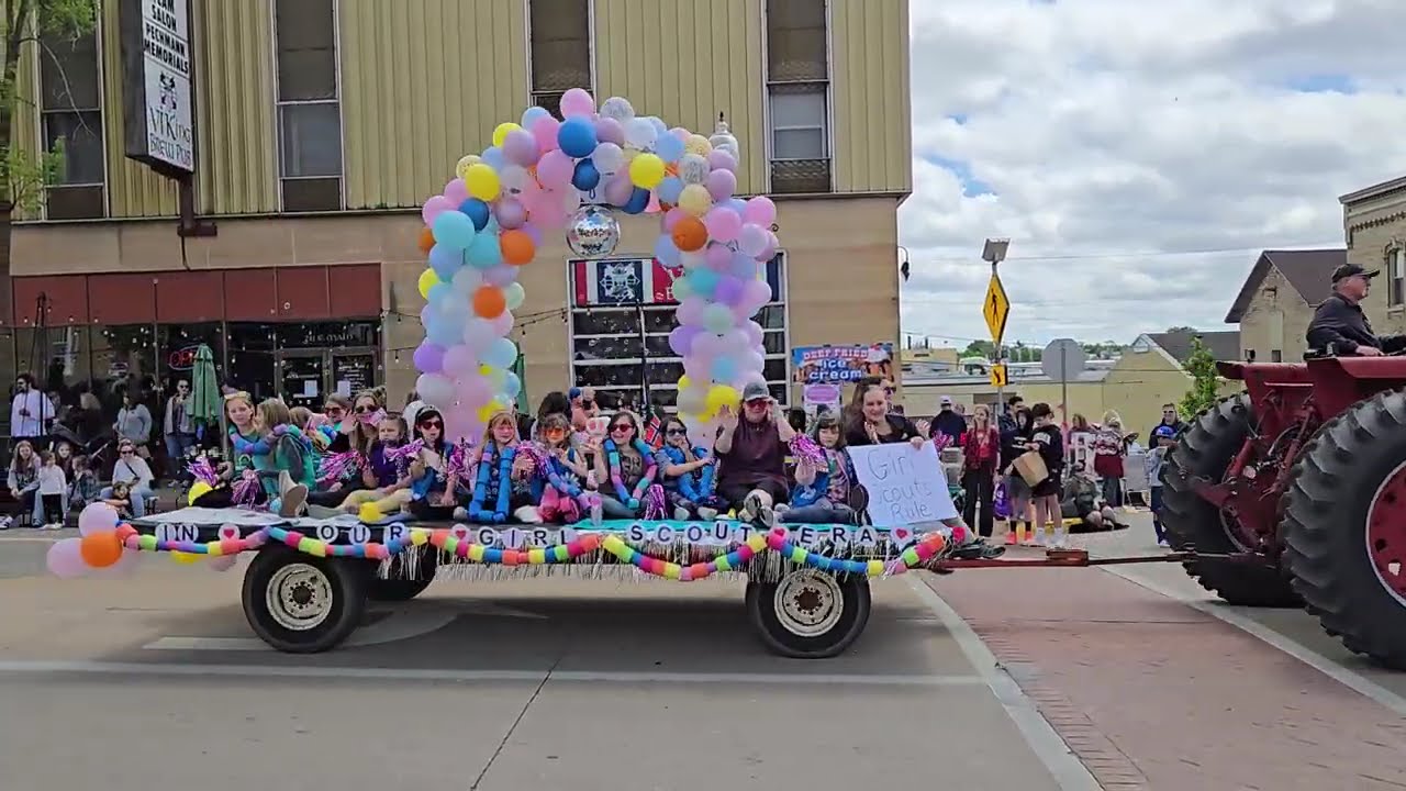 Stoughton Syttende Mai Parade 5 18 25