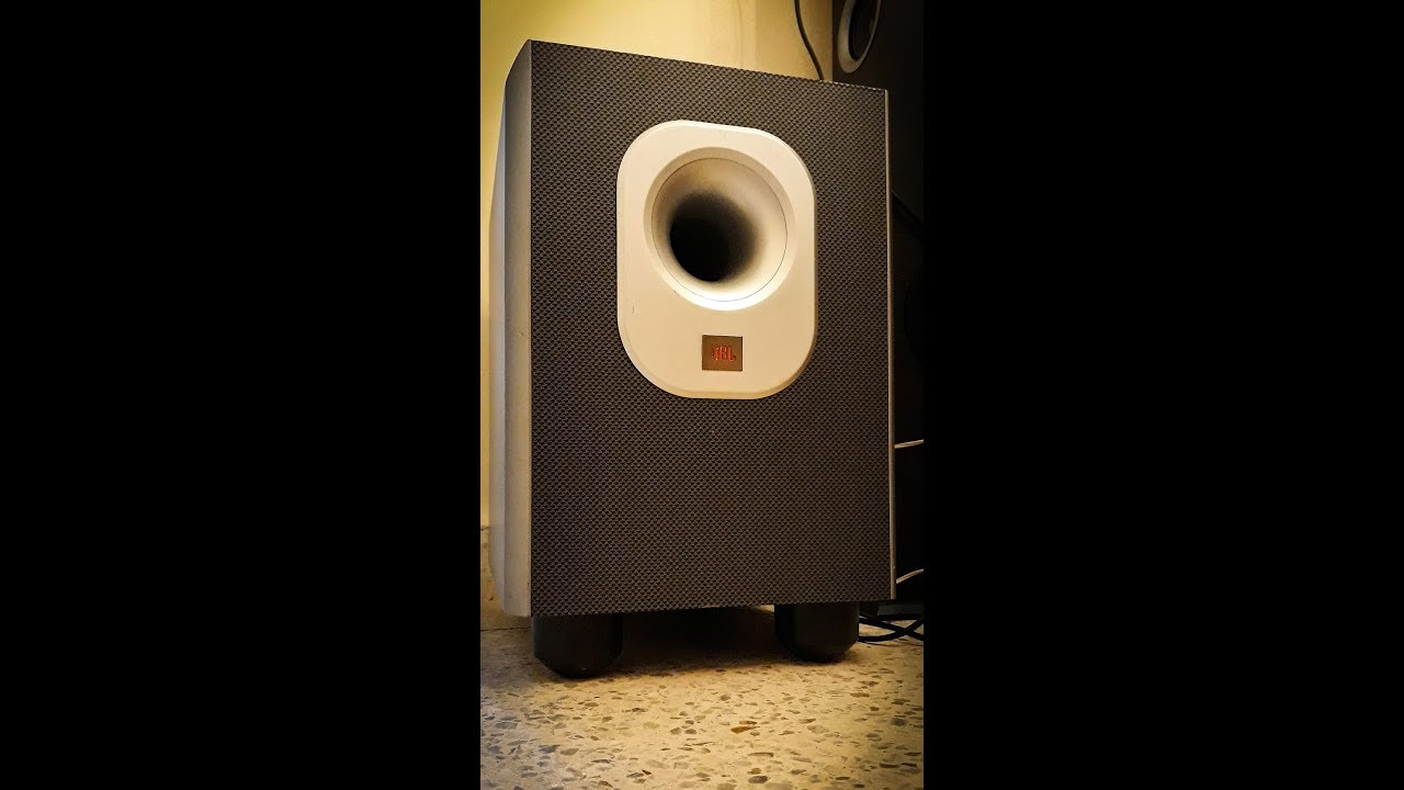 JBL SUB 200/230 Powered Subwoofer Bass Test