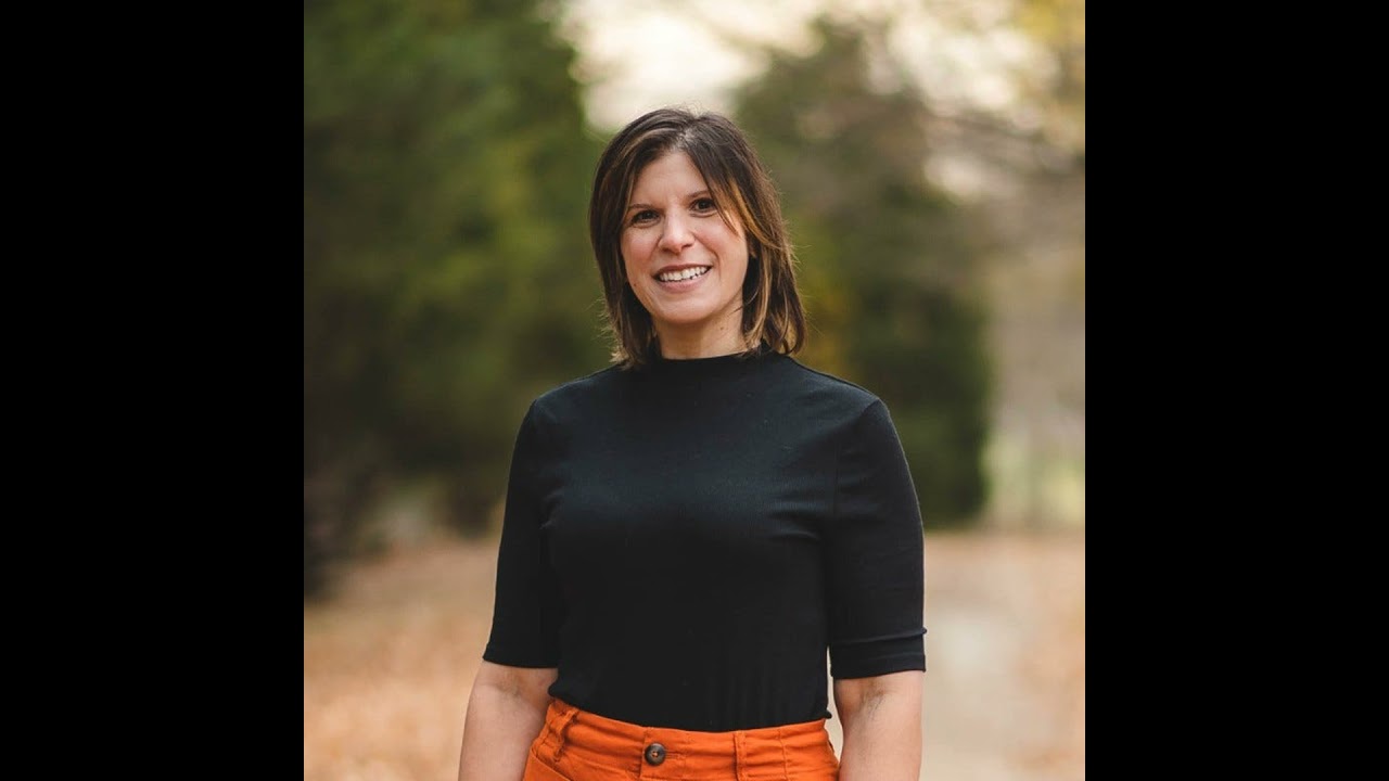 Amy Lowe — Finding Your X Factor, Marketing with Heart, and Serving the Right Players (#87)