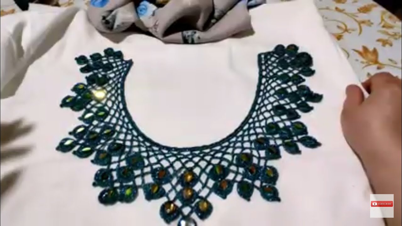 صدر كروشي للعيد أنيق(ريش الطاوس) خطوة بخطوة 2021 Crochet Collar 👌😘