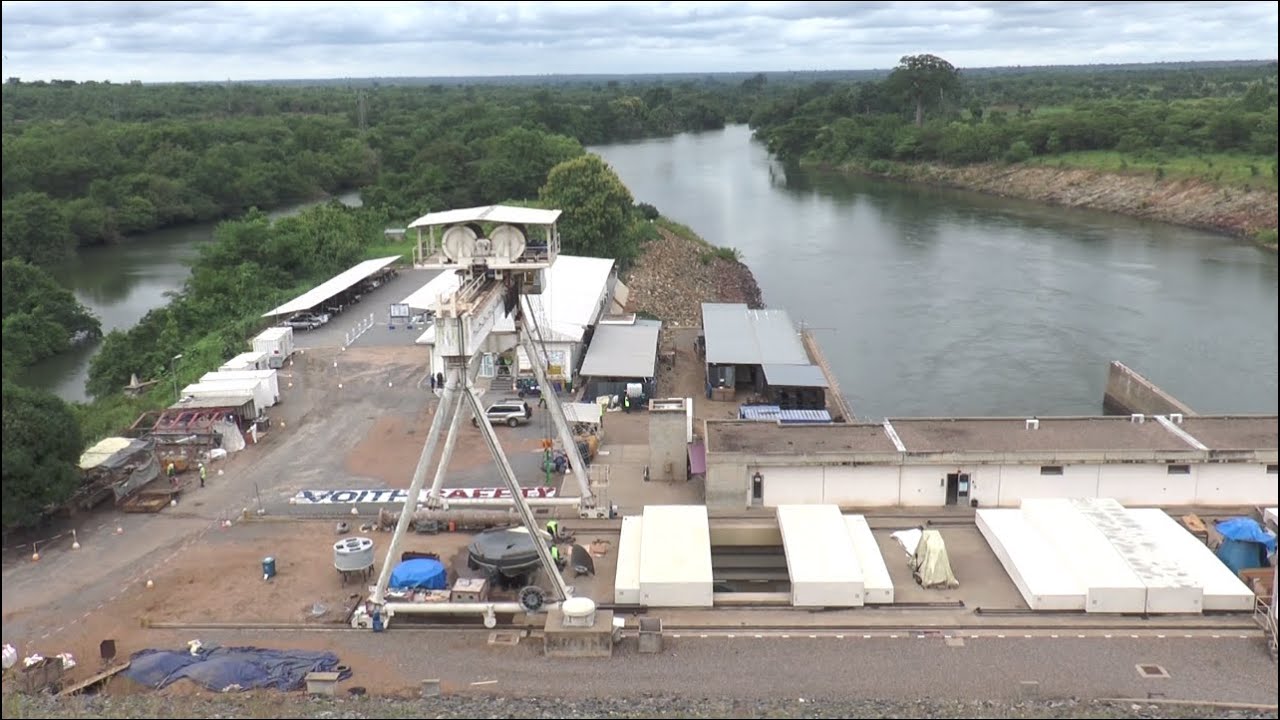 Comprendre l'opération de lâchers d'eau sur  le barrage  hydroélectrique de Nangbéto