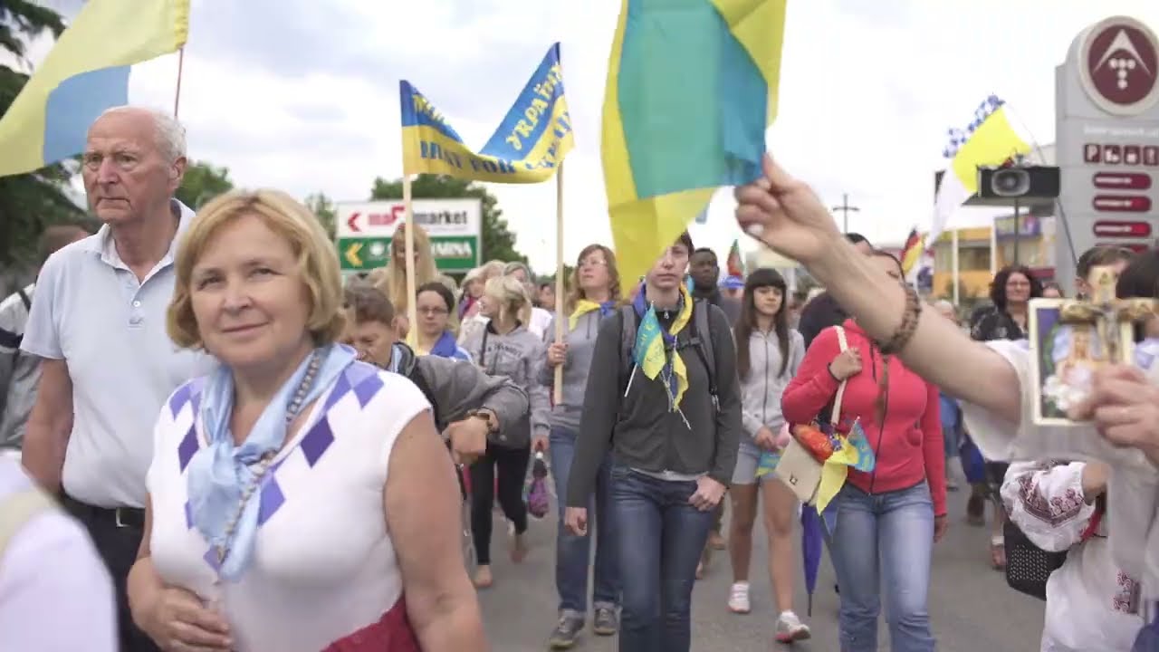 Peace March in Medjugorje for Ukraine and the world - EXCLUSIVE CLIP from Apparition Hill movie